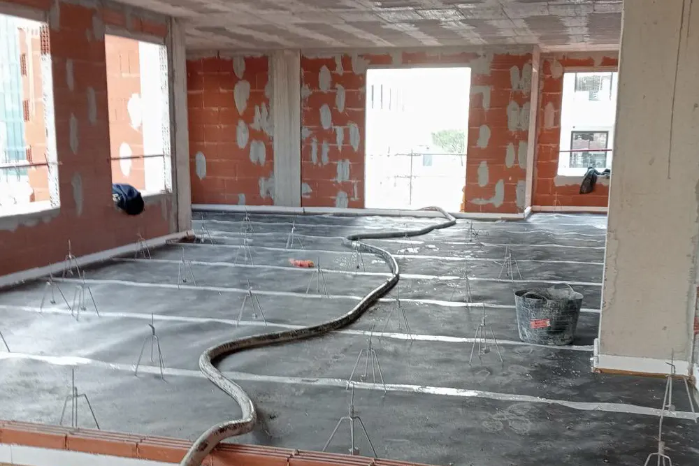 preparacion-obra-instalacion-mortero-autonivelante